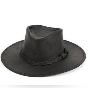 Minnetonka Black Leather Hat